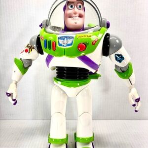 Toy Story 12" Buzz Lightyear Disney Store Talking Figure